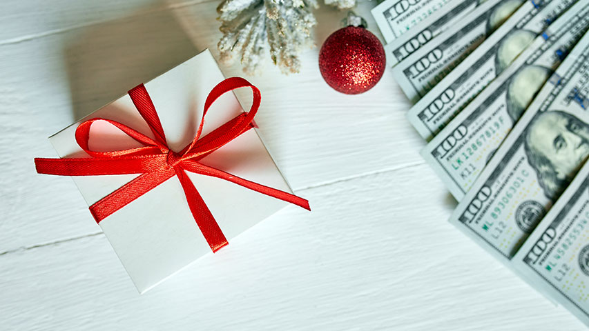 Presents and money for Holiday Special