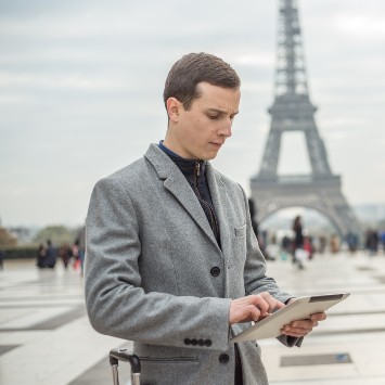 online services near syracuse ny image of uchoose rewards man reading in paris